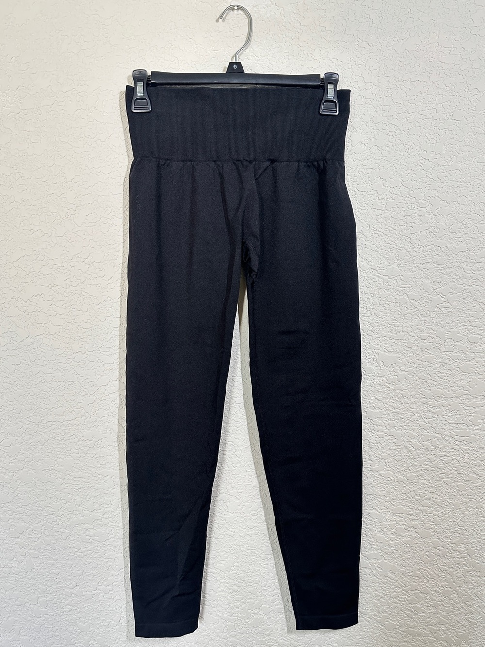 NVGTN Black High-Waist Stretch Leggings